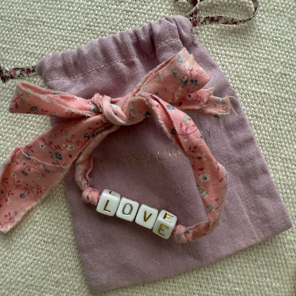 Loveshackfancy bracelet pink floral LOVE unique bracelet with bag - Picture 2 of 3